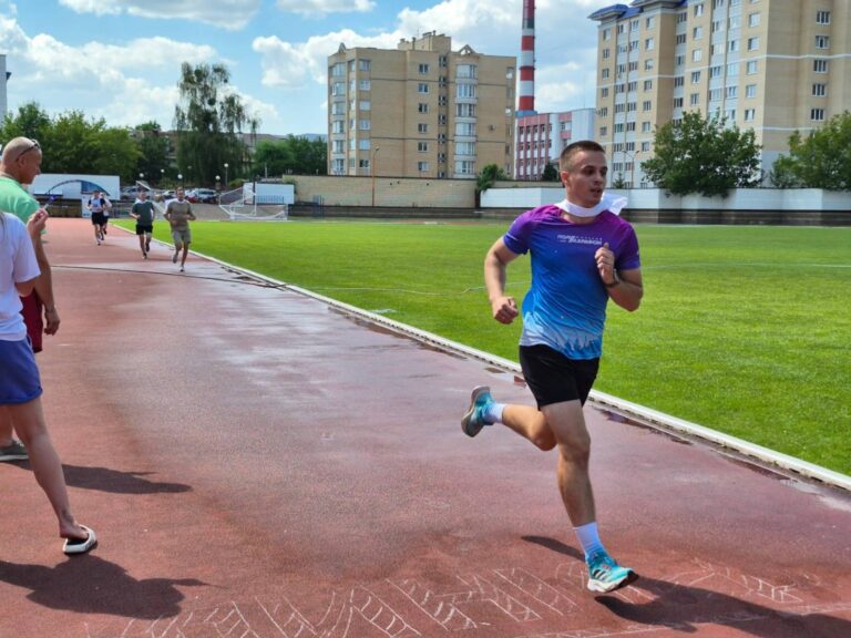 В областных соревнованиях по легкой атлетике среди членов профсоюза Брестской областной организации БПРЗ приняли участие медики Пружанской больницы